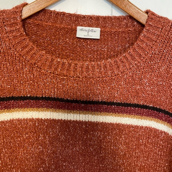 Others follow Rust Striped Sweater Size Small - Picture 5 of 10